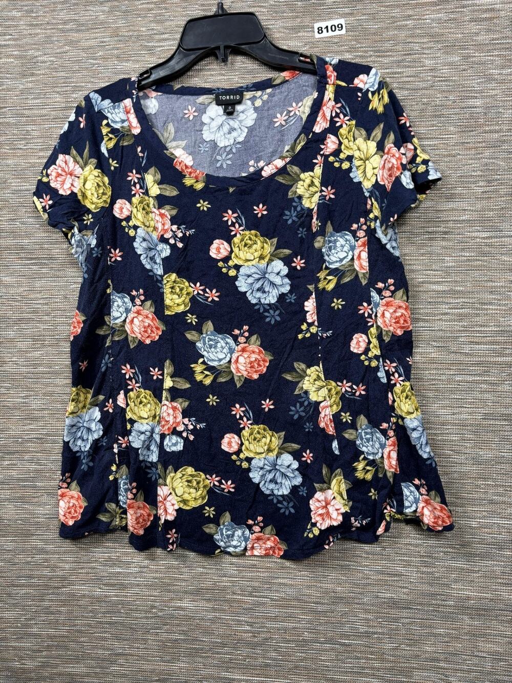 Torrid Floral Top Womens Size 0 (12) Blue Multi Short Sleeve Scoop Neck Boho